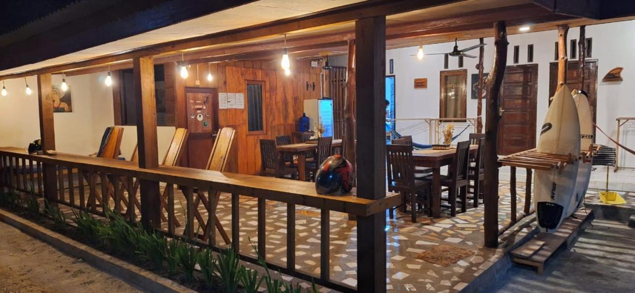 Arthur Homestay Telescope Mentawai Tua Pejat Eksteriør billede